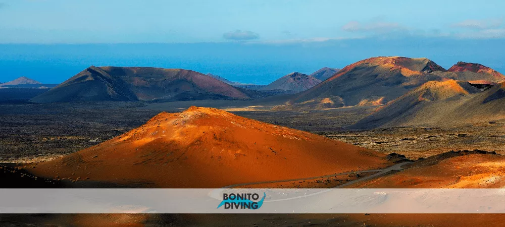 Widok z góry na wulkany lanzarote